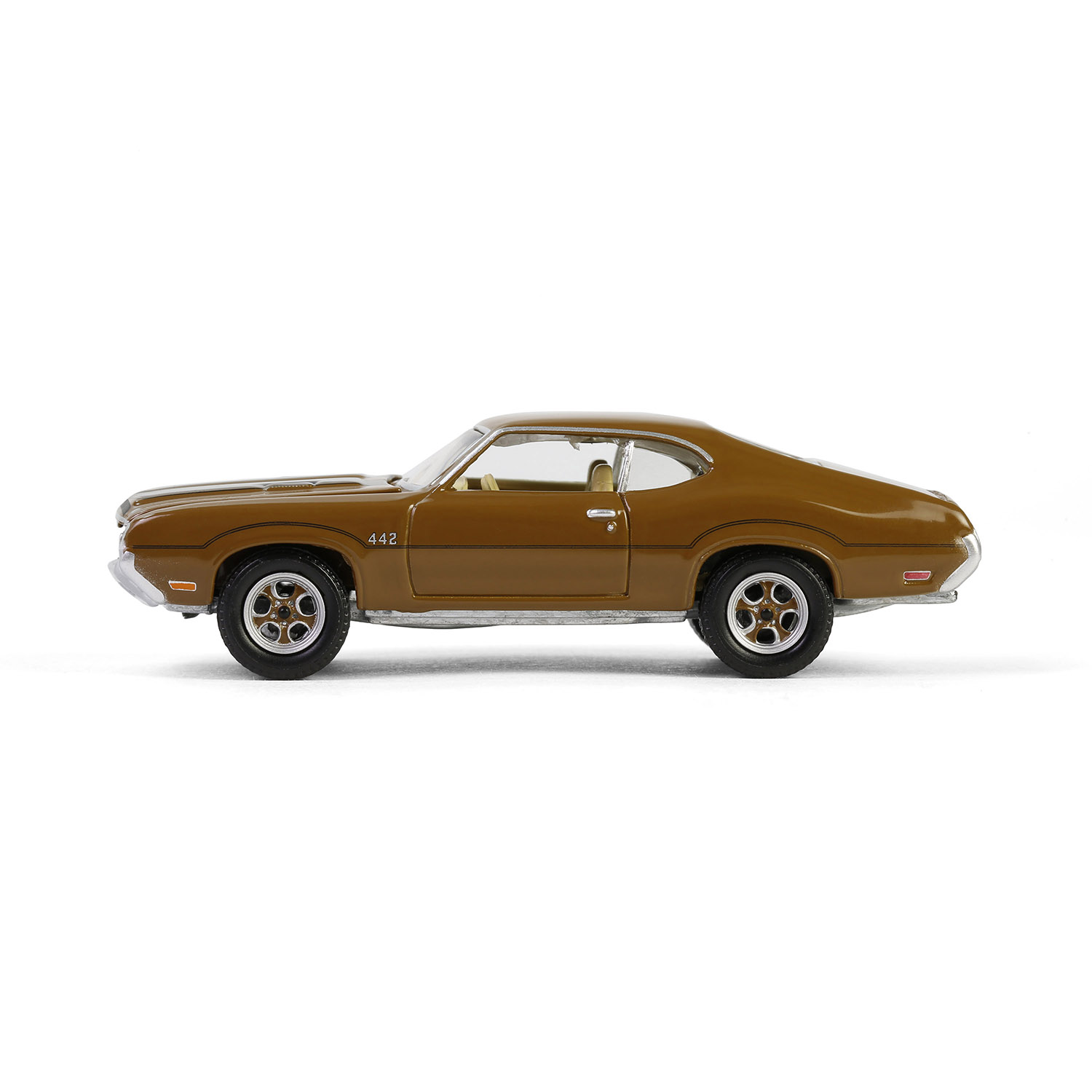 Oldsmobile 4-4-2 “The Complete Escape Machine"