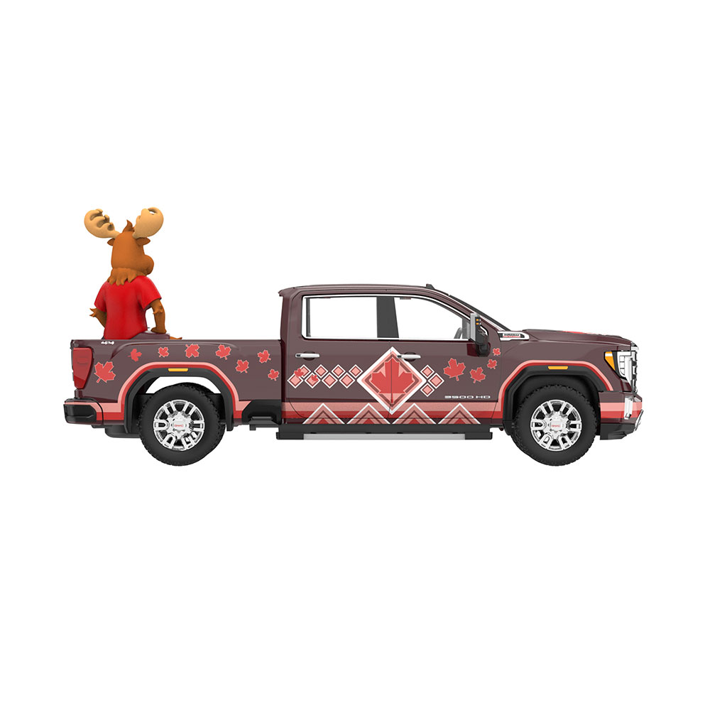 Sierra 3500 HD - Canada Tribute with Moose Figurine