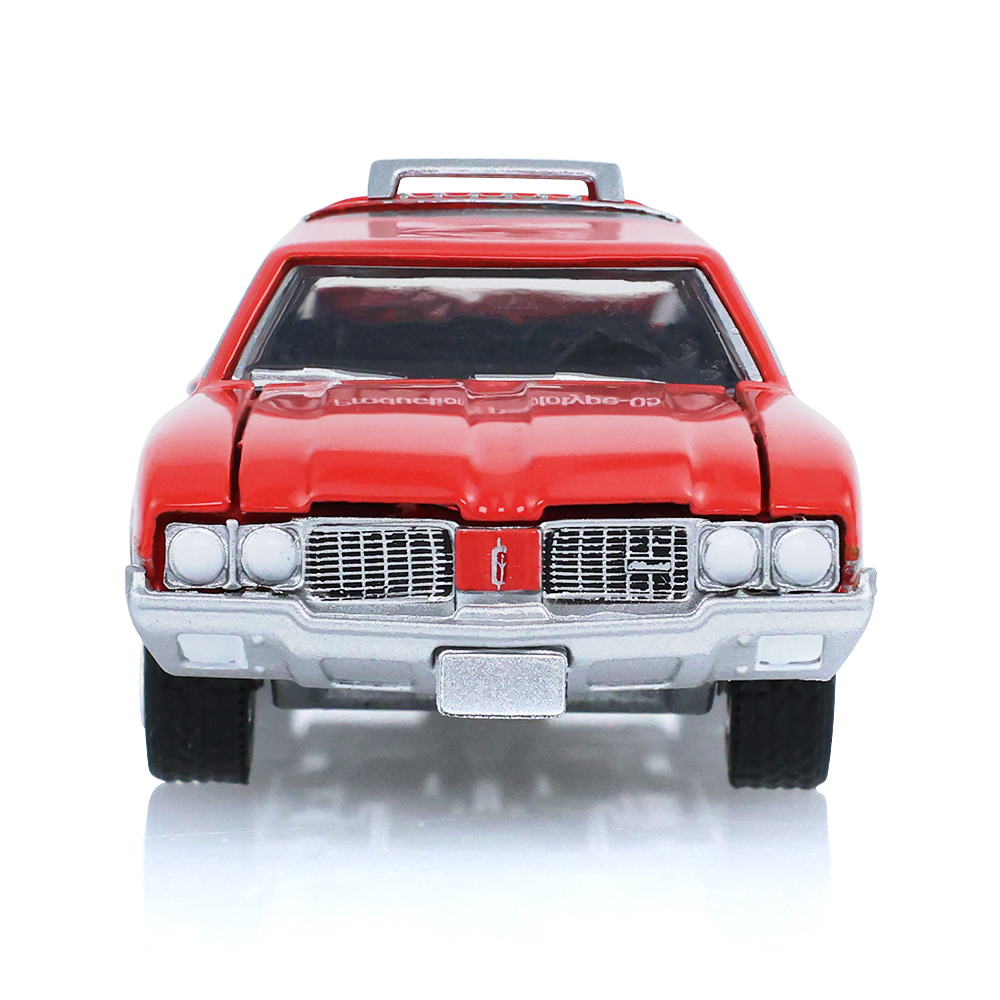 1970 Oldsmobile Vista Cruiser ‐ Rallye Red with Canoe Trailer with Canoe Rack, Canoe and Kayak