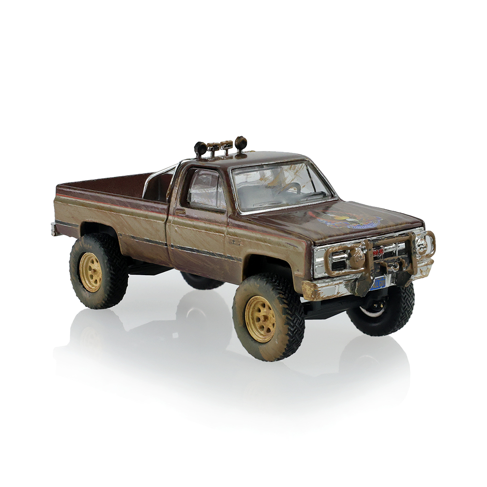 Fall Guy Stuntman Association - 1982 GMC K-2500 Sierra Grande Wideside (Dirty Version) Solid Pack