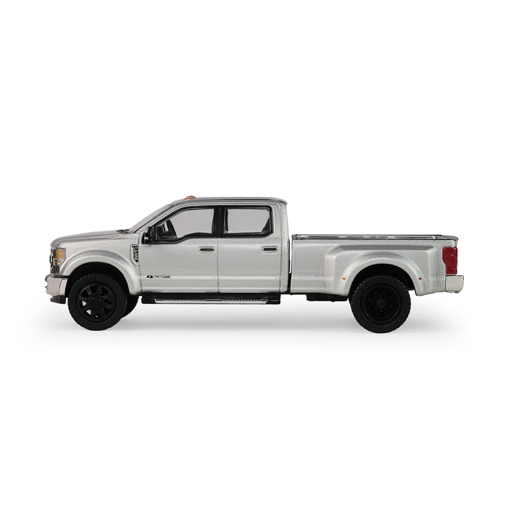 Auto Mall Series 8 - 2022 Ford F-450 Super Duty - Iconic Silver (New Tooling)