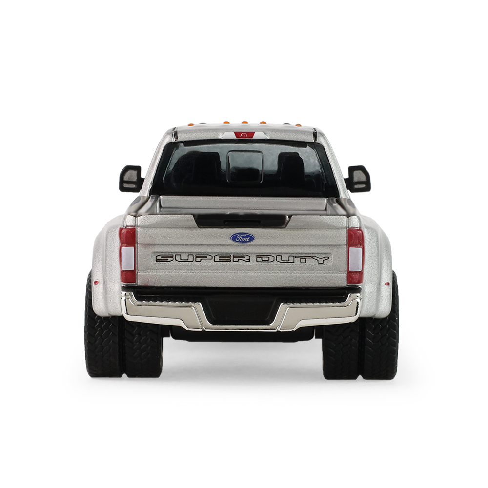 Auto Mall Series 8 - 2022 Ford F-450 Super Duty - Iconic Silver (New Tooling)