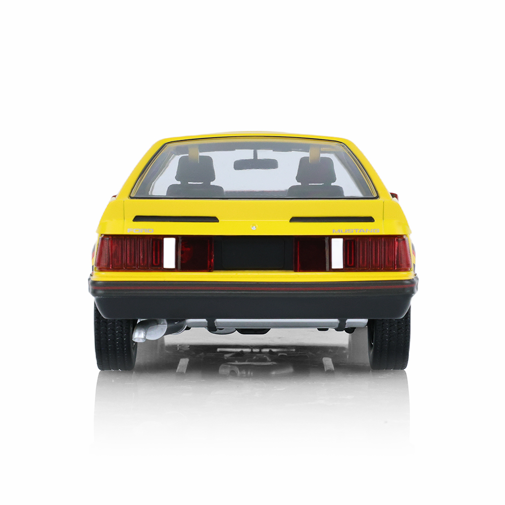 1980 Ford Mustang Fastback - Shell Oil