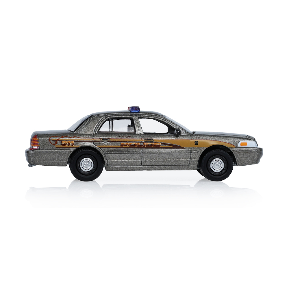 2003 Ford Crown Victoria - Clyde, Ohio Police Department - New Tooling