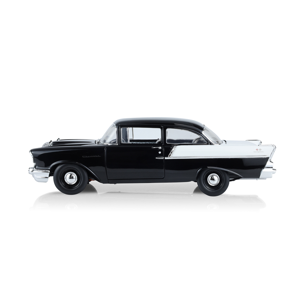 Barrett-Jackson 1957 Chevy 150 (Onxy Black with Gloss White Upper Sides & Trunk Lid)