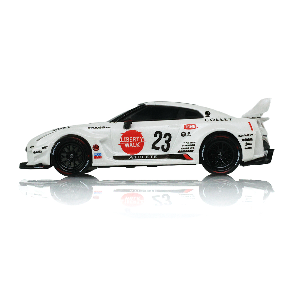 LB-Silhouette Works GT 35GT-RR Version II - White